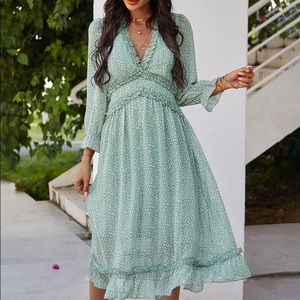 [4Packs] Ruffled Long Sleeve Dress